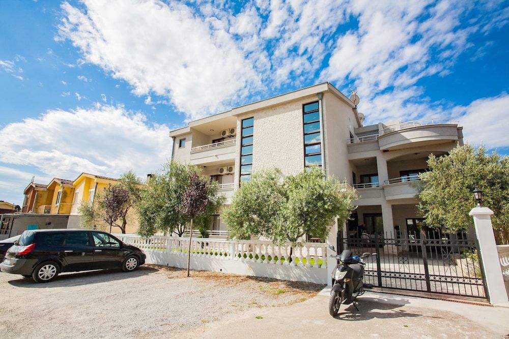 Apartments Nilaj 1 Apartments Nilaj 1