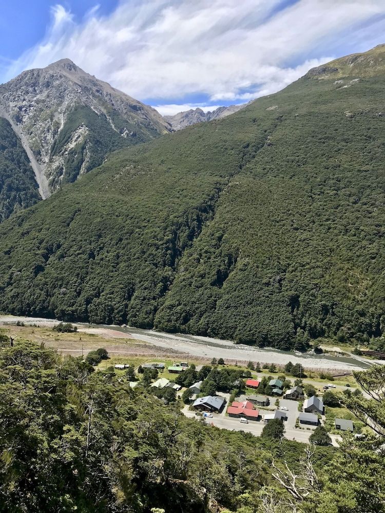 Arthurs Pass Motel and Lodge