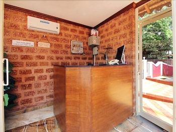 Larios Beach Holidays 2