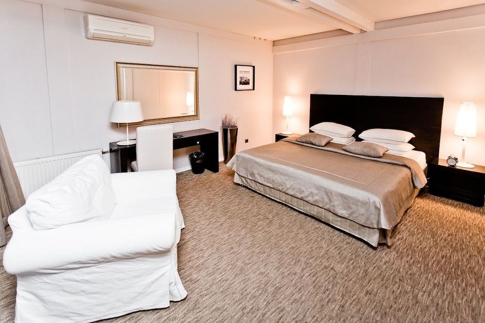 Soho Beach Hotel 3