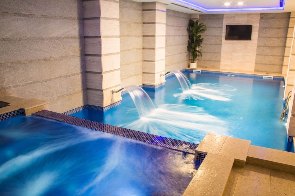 Xenon Hotel 1