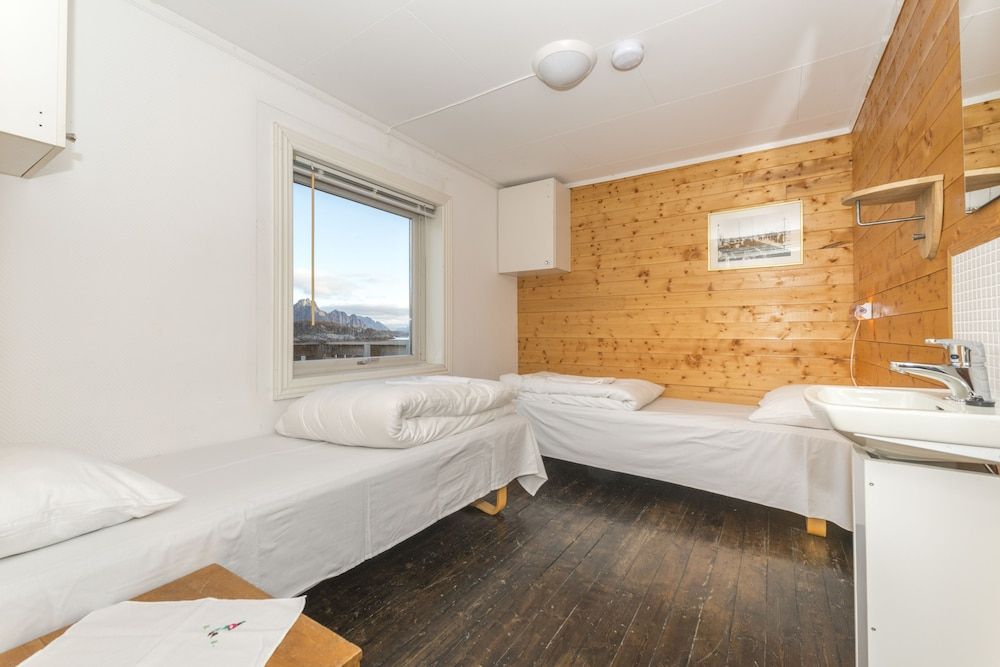 Vandrerhjem Kabelvåg Rorbuer 2