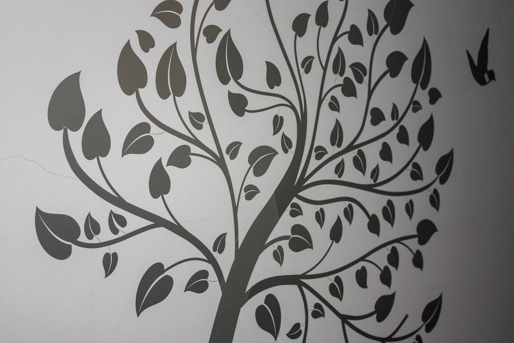 The Linden Leaf Hotel 2