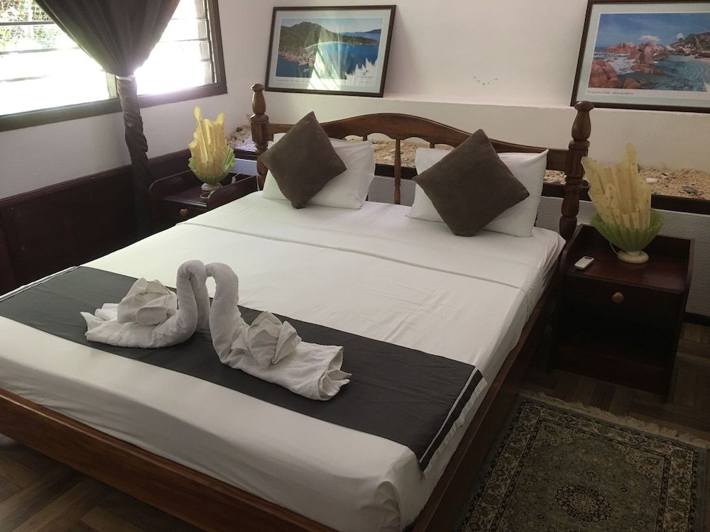 Belle Des Iles 2 Belle Des Iles 2