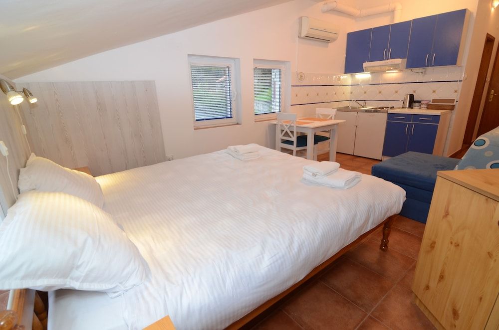 Maritimo Apartments 3