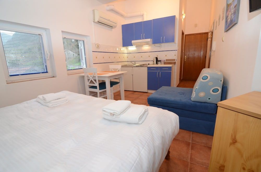 Maritimo Apartments 2