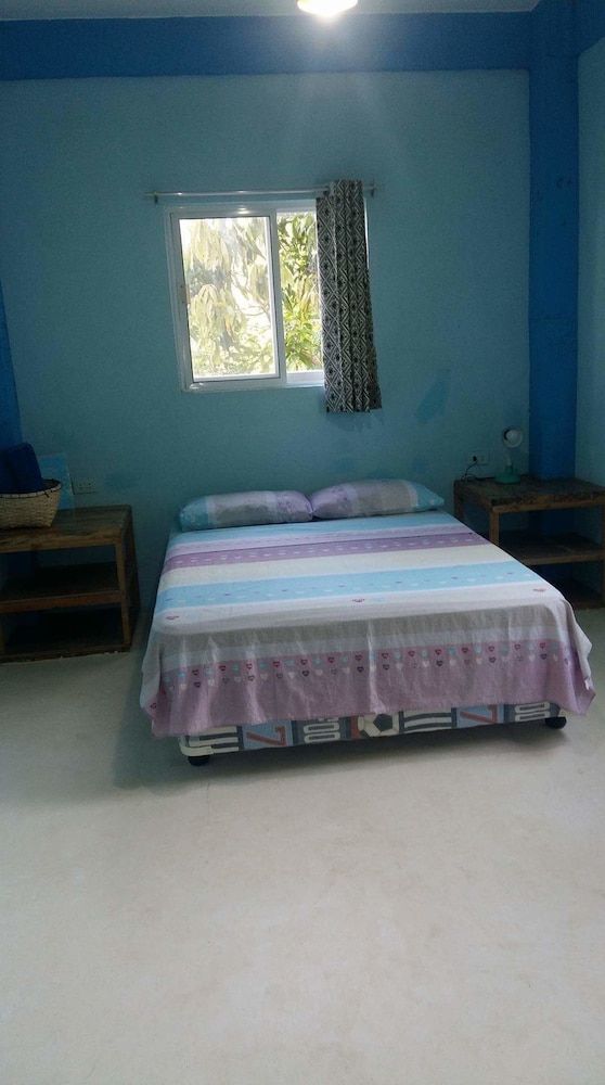 Mick & Kaye's B&B 2 Mick & Kaye's B&B 2