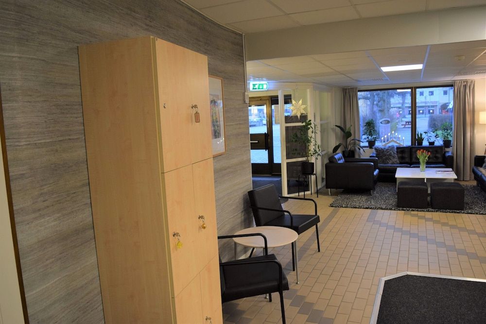 Hostel Snoozemore 2