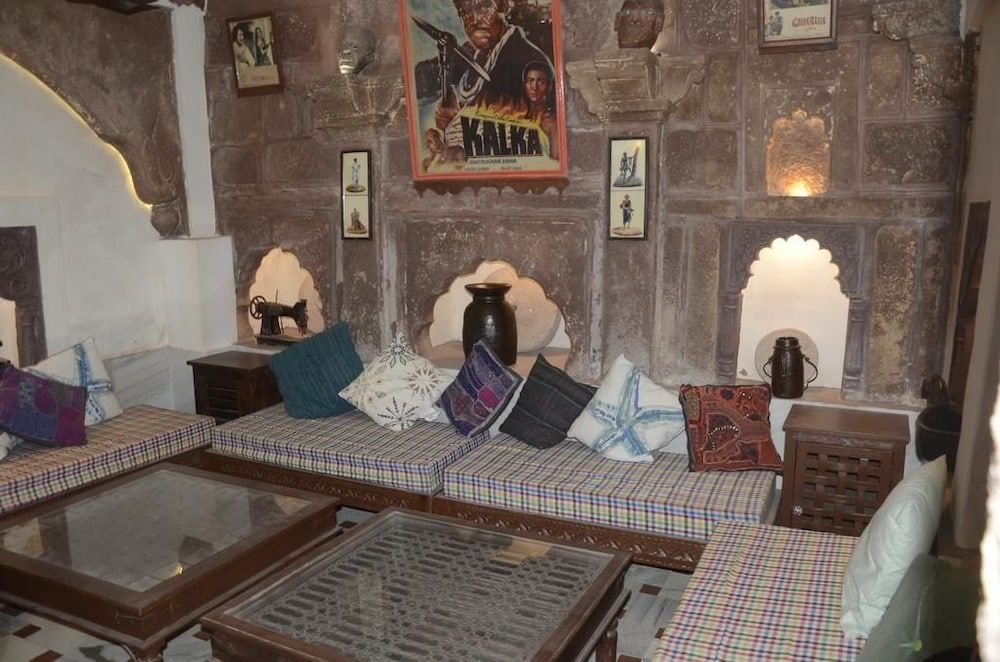 Raj Mandir Boutique Home Stay 2