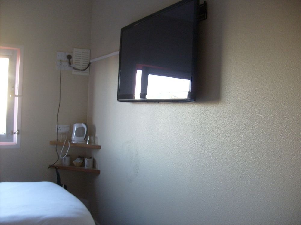 Metro Inns Huddersfield 2