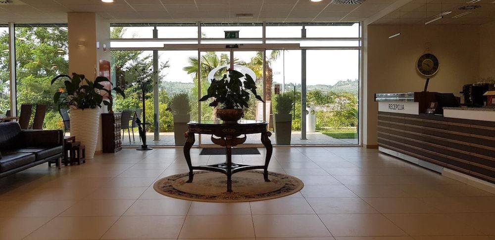 Hotel Lavender - Oleander Resort 3