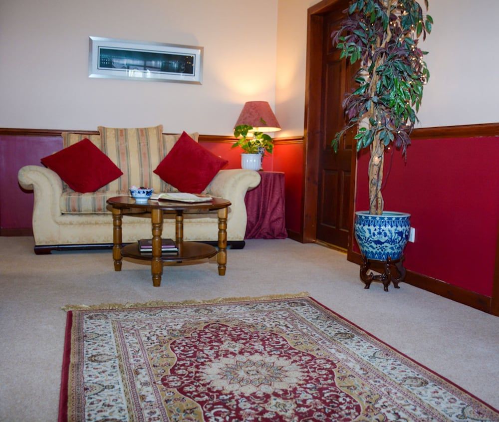 Clarke Cottage Guest House 2