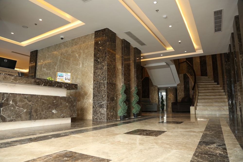 Bayat Suites By Cristal 2