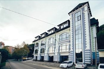 Royal Hotel