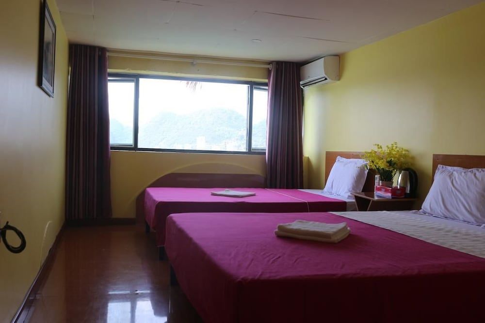 Le Pont Bungalow Hostel 2