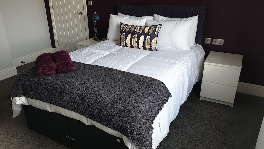 Springfield Guest House & Motel 3