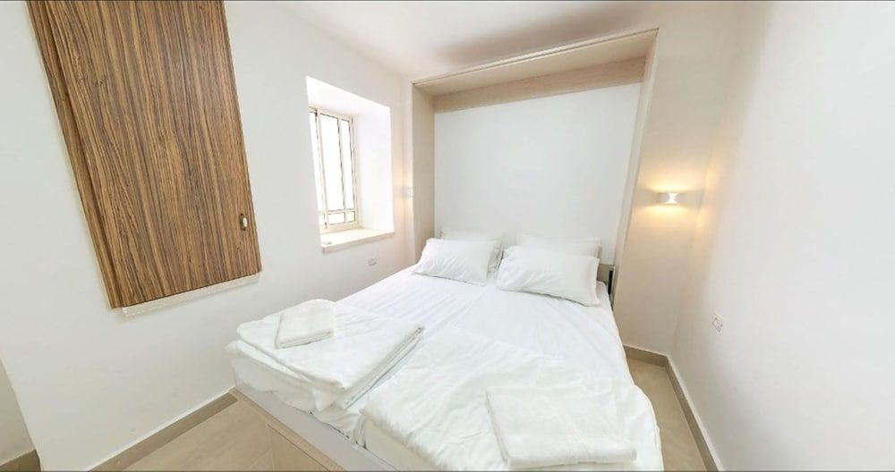 Vacation in the old city of Safed 3