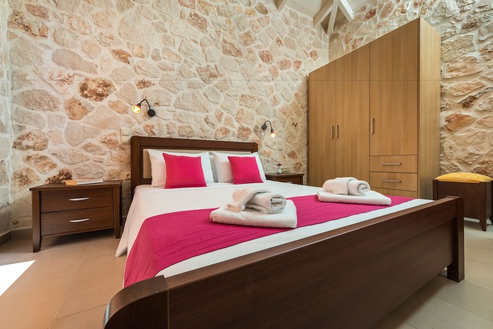 Deluxe II Villa by LeaderStay 3