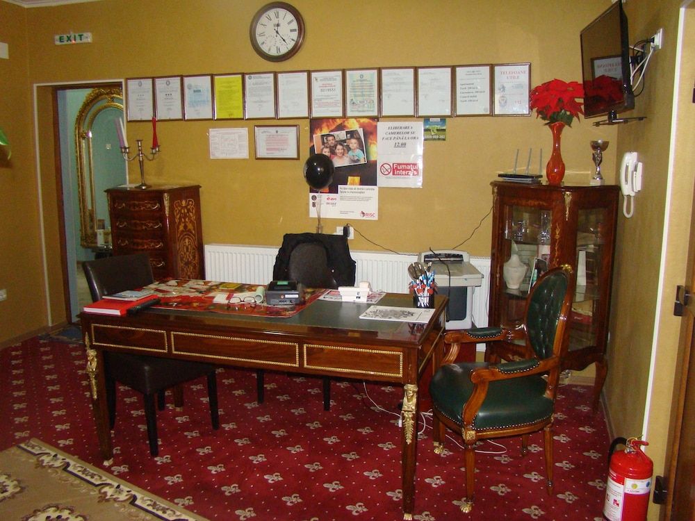 Crown Royal Pensiune 2