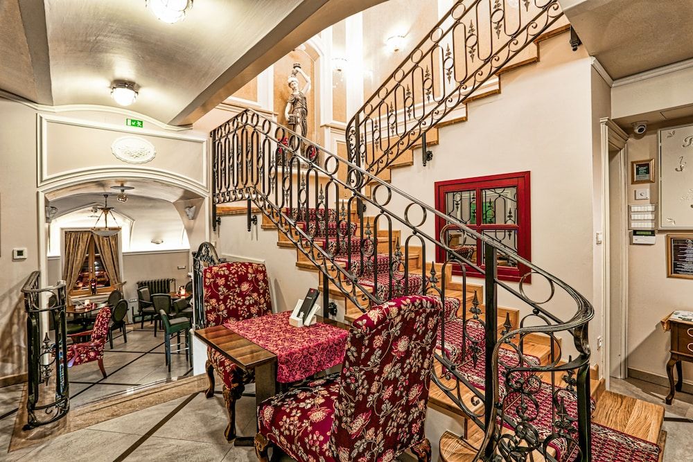 Arbia Dorka Heritage Palace 2