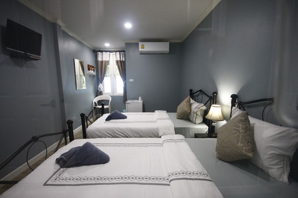 Sky Cottage 3