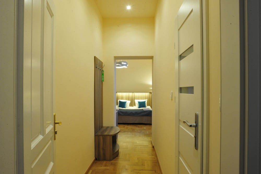 Kosmopolita Apartments 3