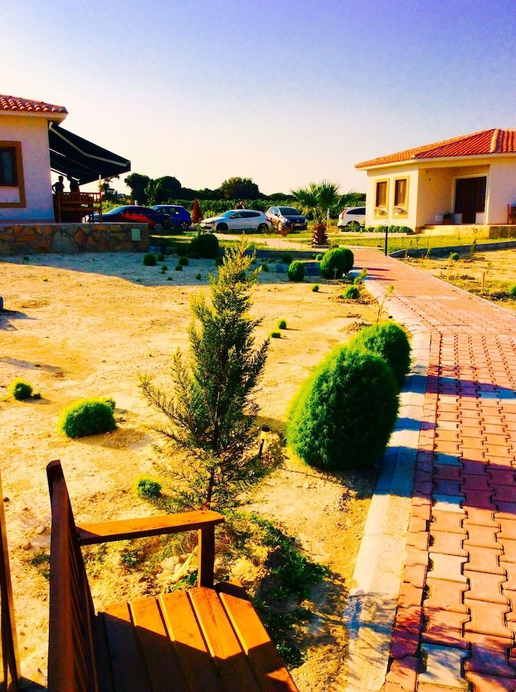 Karina Vineyard House