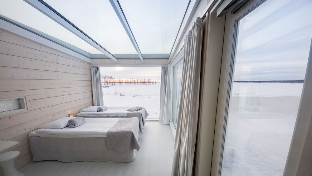 Seaside Glass Villa 4 estrelas em Kemi