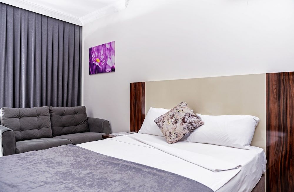 MySun Ew Residence 3