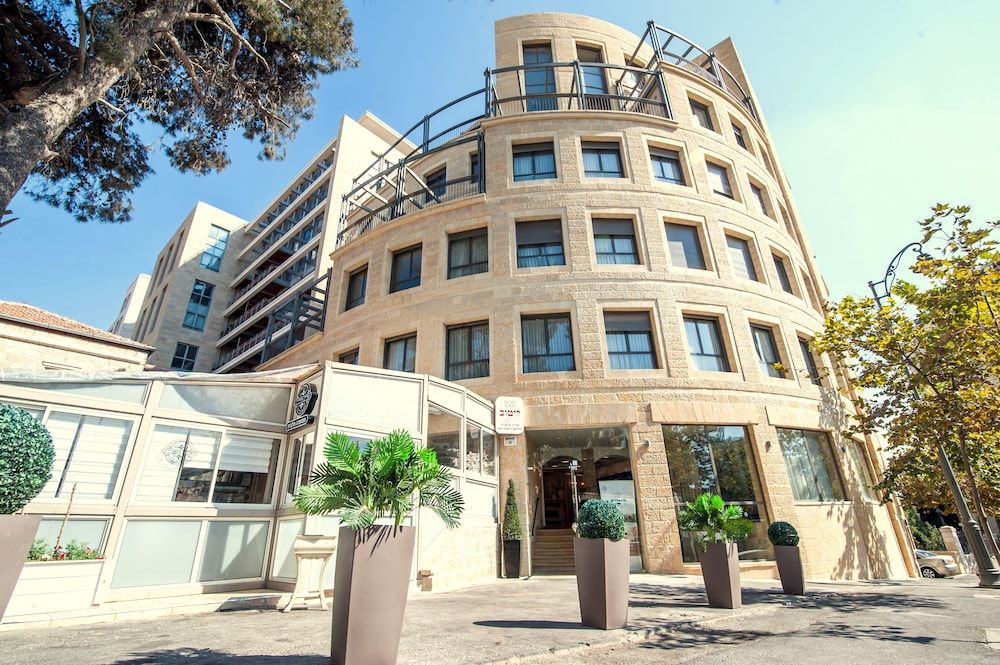 Litov Hotel - A Religious Boutique Hotel 1