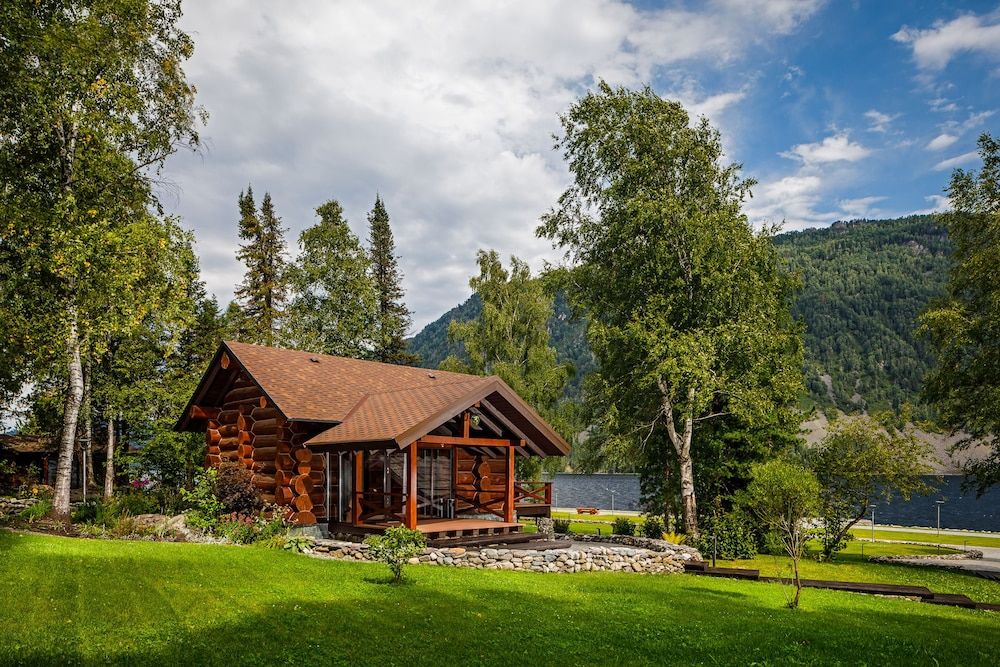 Altay Village Teletskoe 2