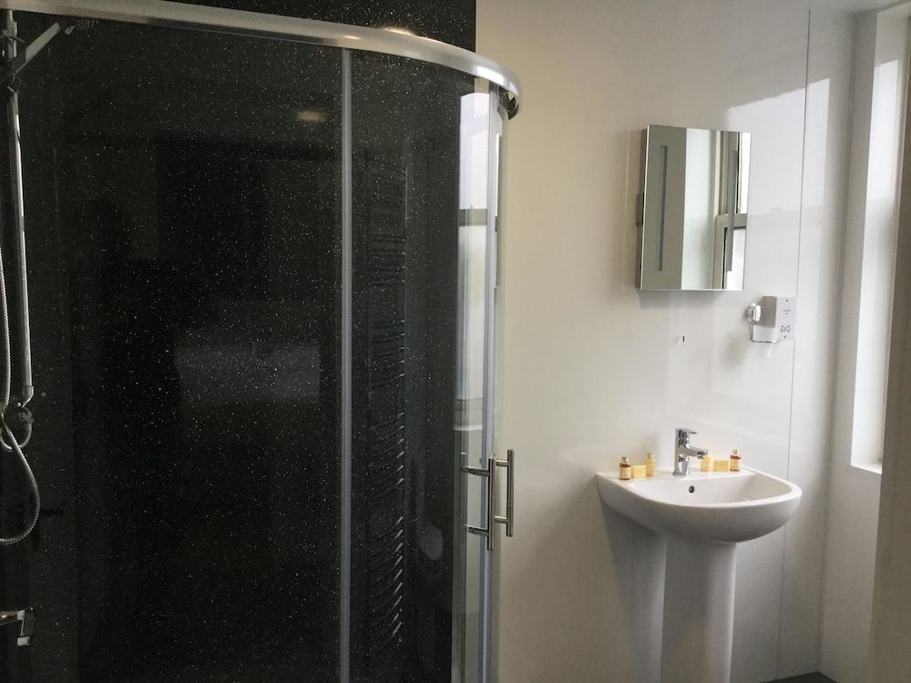 Oxgang Kitchen Bar & Rooms 2