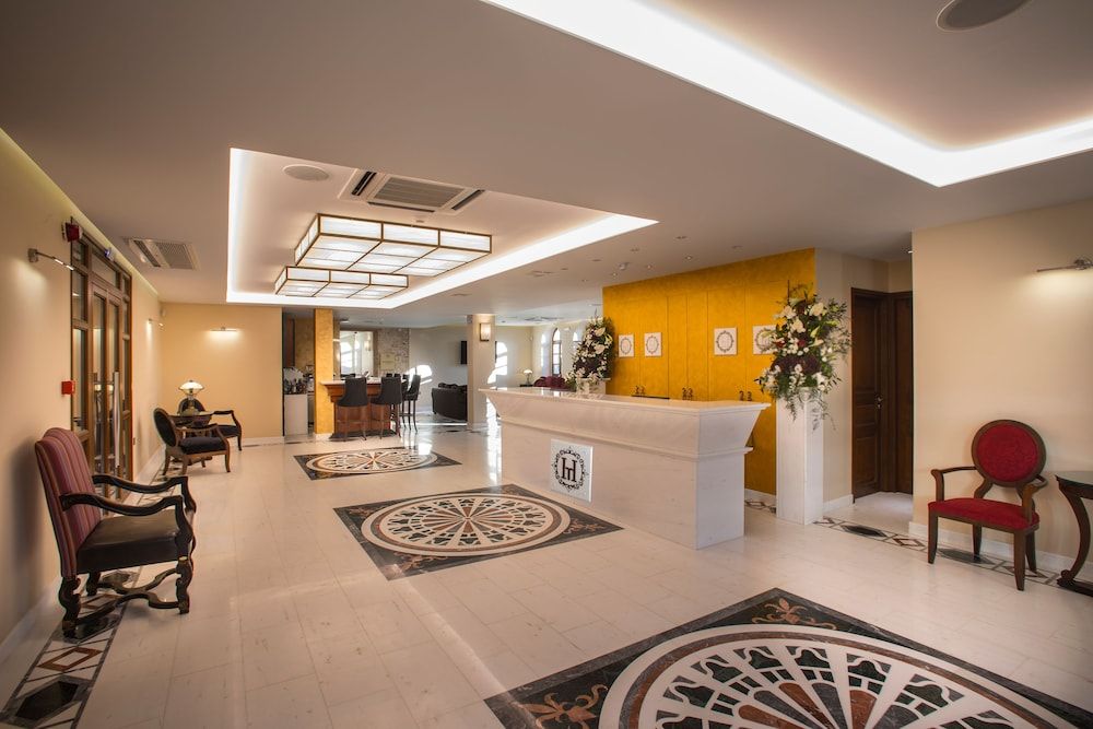Mystras Grand Palace Resort & Spa 2