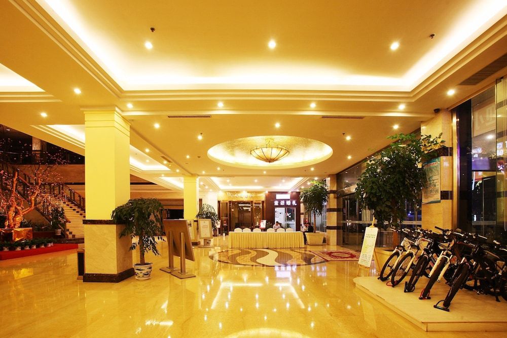Ninghai New Century Hotel 2