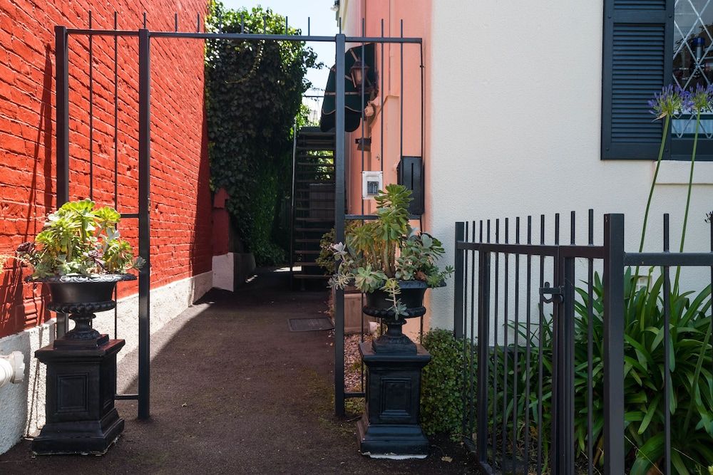 Battery Point Boutique Accommodation 2