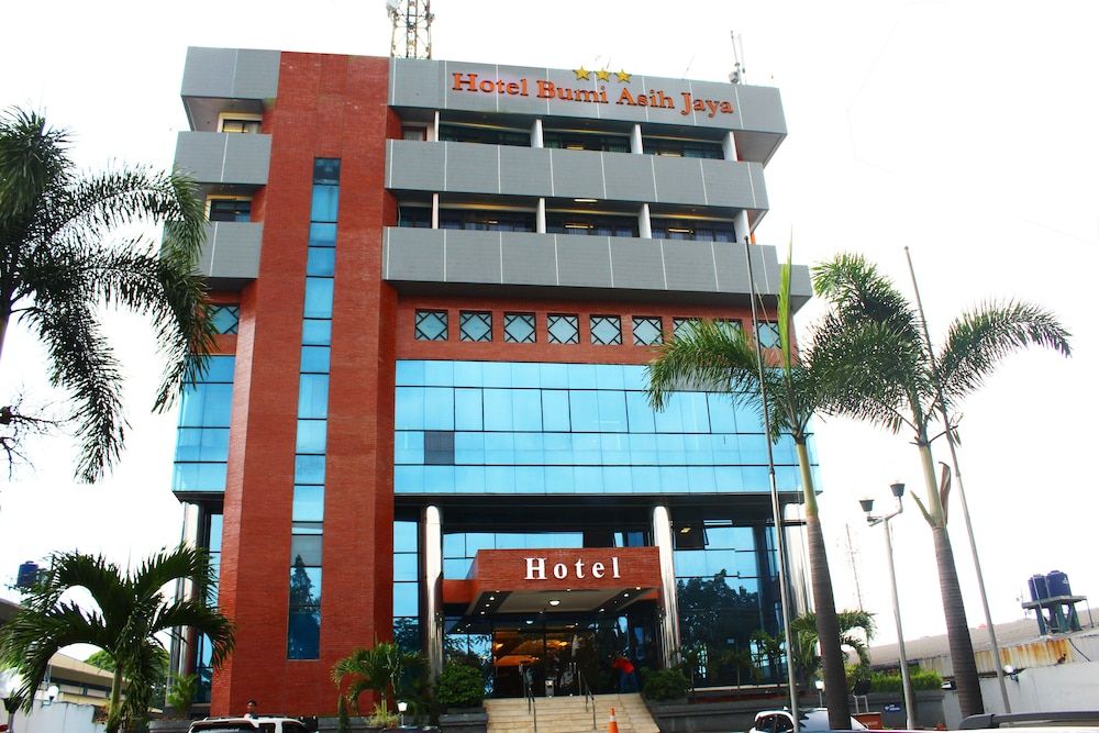 Pia Hotel (Formerly Bumi Asih Bandung) 1