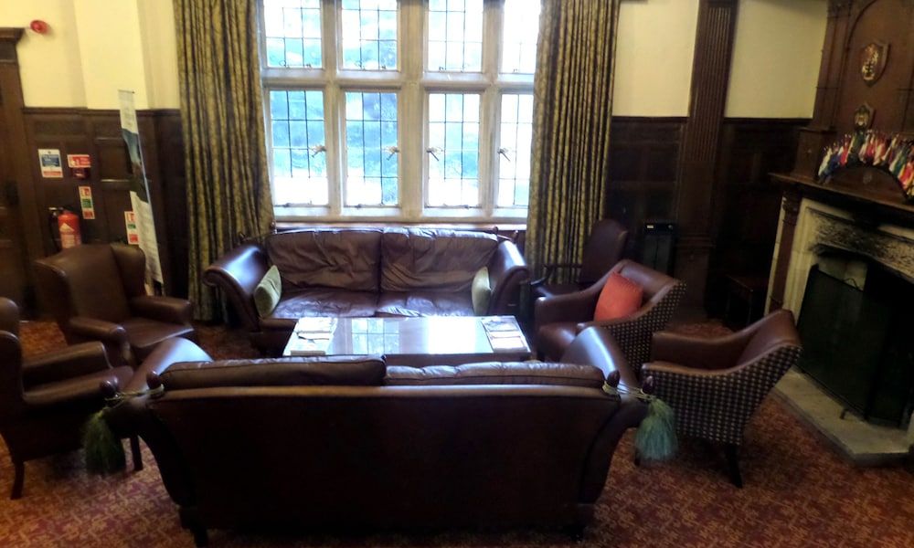 Macdonald Elmers Court Resort 3