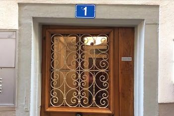 In Swiss Home - Rathaus 1284 historical 2