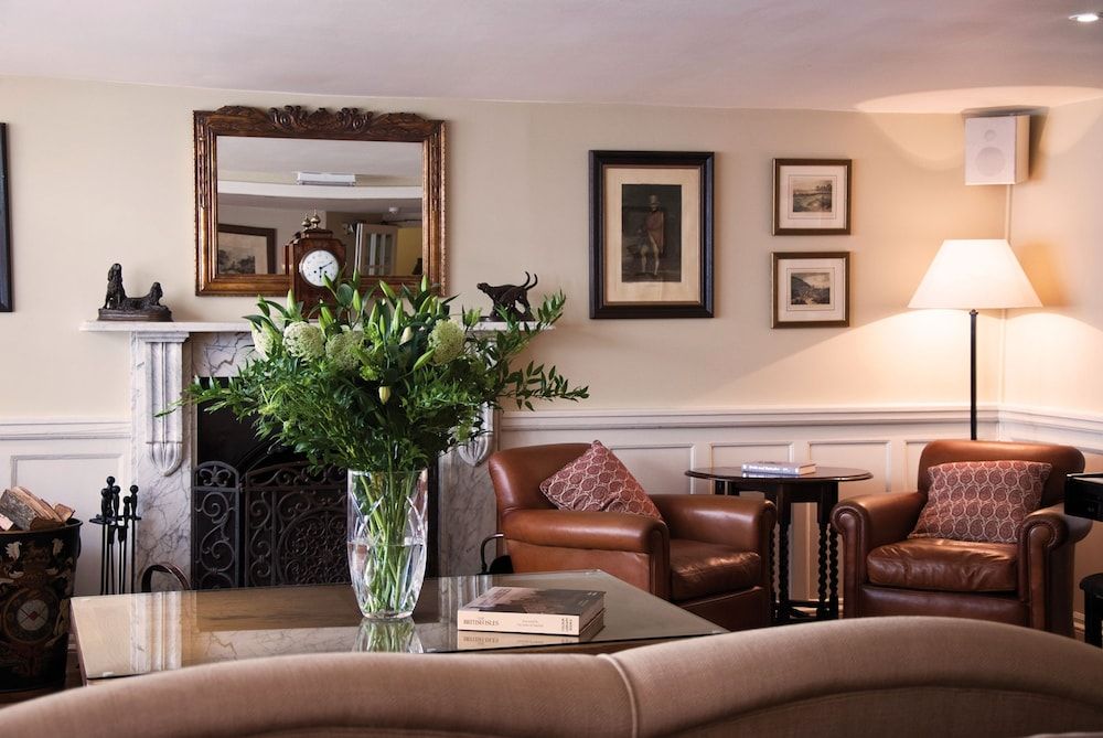 The White Hart Hotel 3