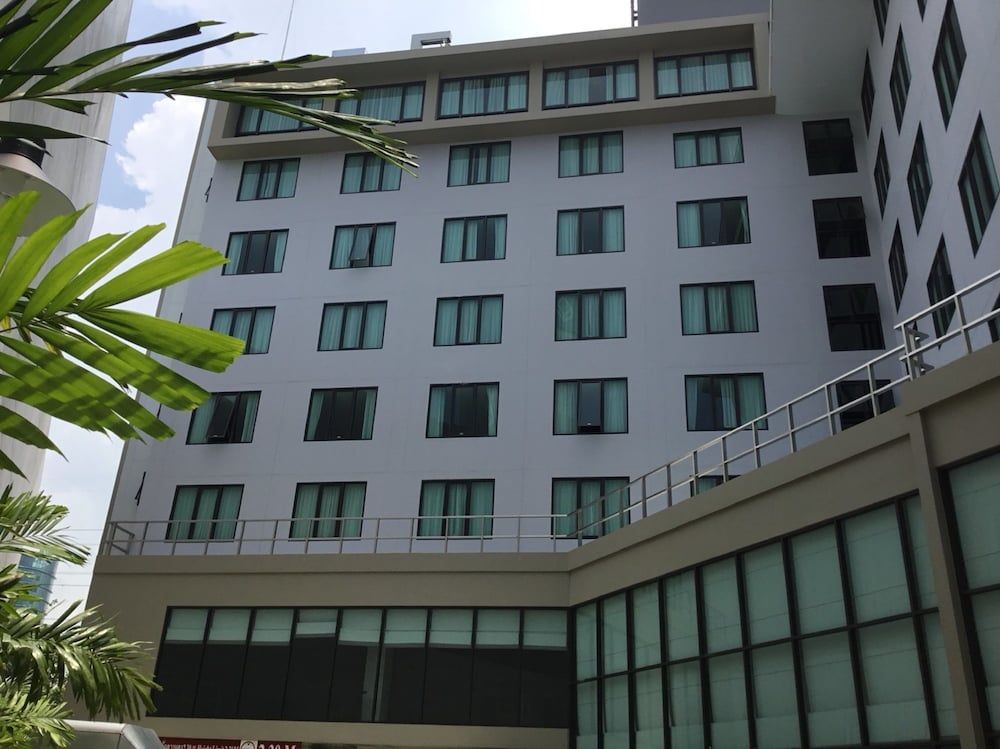 Bella B Hotel 5 estrelas em Nonthaburi