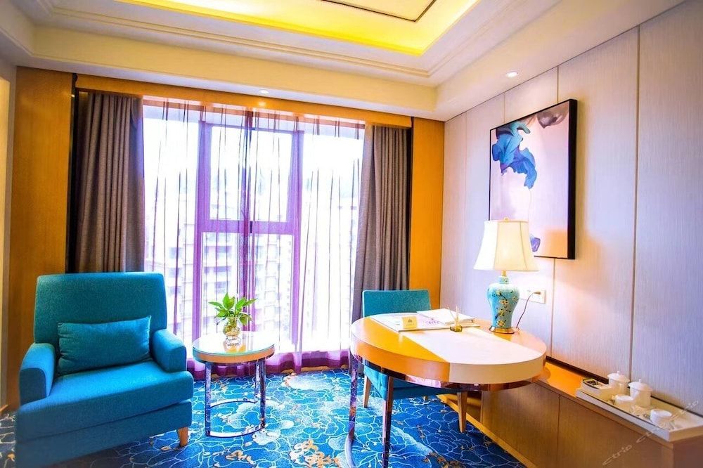Days Hotel & Suites Ivy Zunyi 3