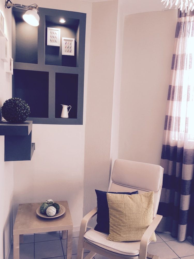 Castello Apartments 3