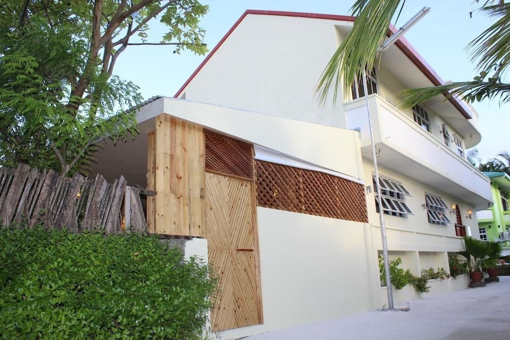 HANIFARU TRANSIT INN