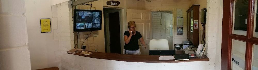 Heritage Country Motel 3