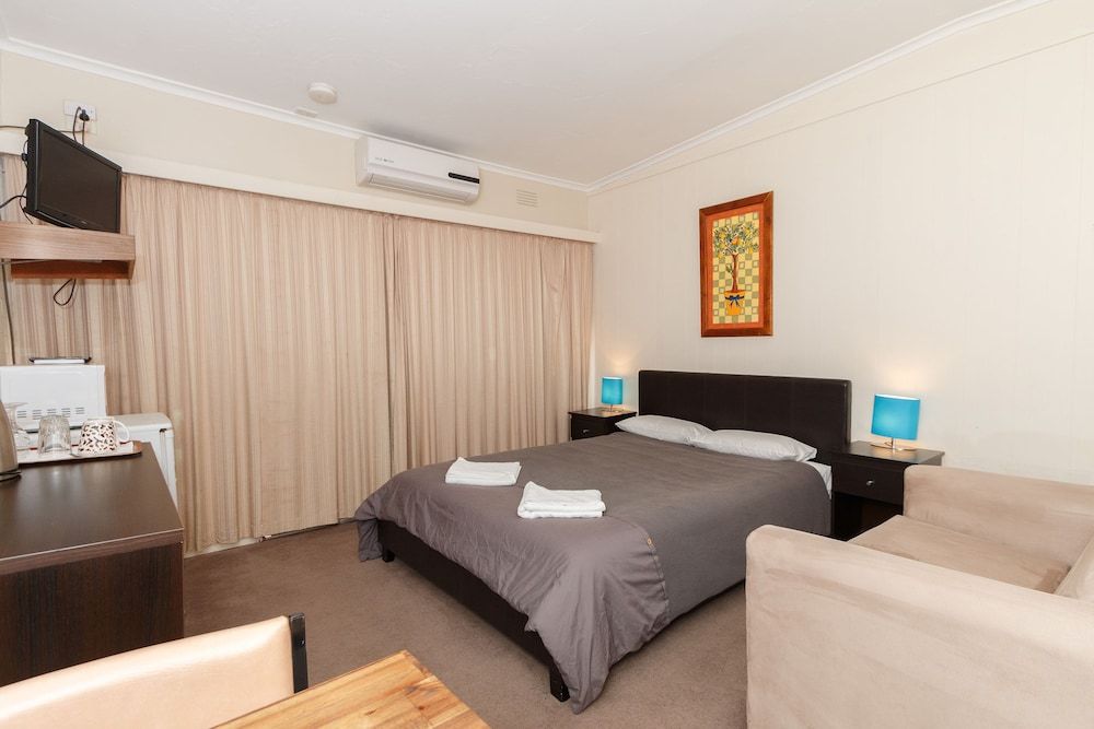 Gardenview Lodge Motel 2