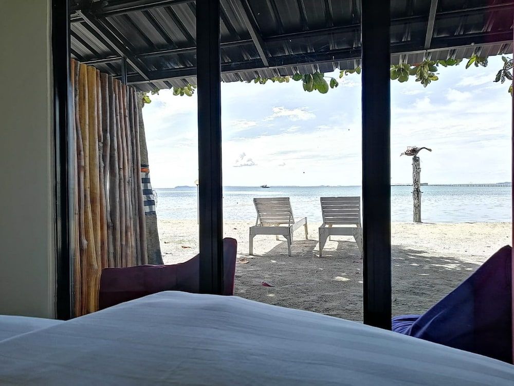 New Marjoly Beach & Resort