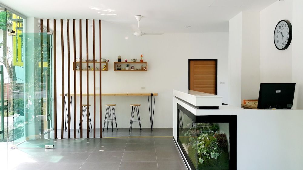 Mar24 Koh Tao Hotel 3