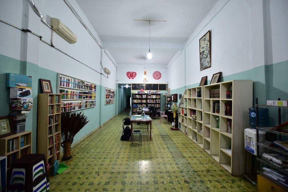Dazhong Backpackers Hostel 3