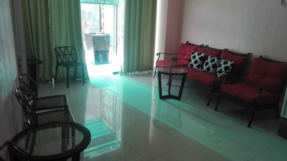 Meaco Royal Hotel - Tabaco 3