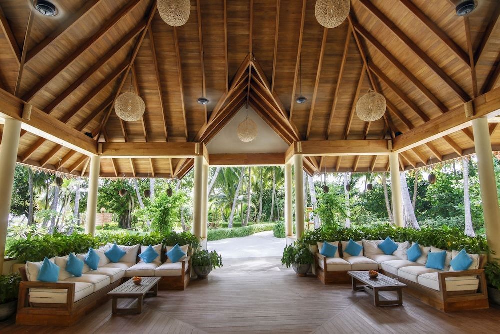 Reethi Faru, Bio Luxury Resort 2